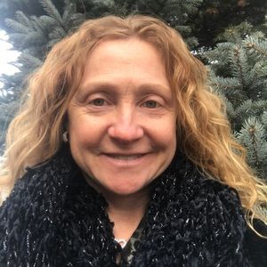 Meet your Posher, Renie